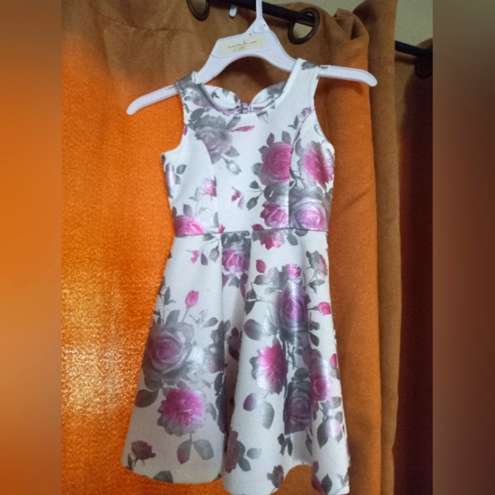 Girls floral dress